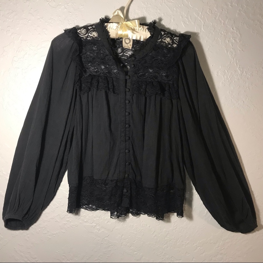 Akemi + Kin Black Boho Lace Puffy Sleeve Blouse